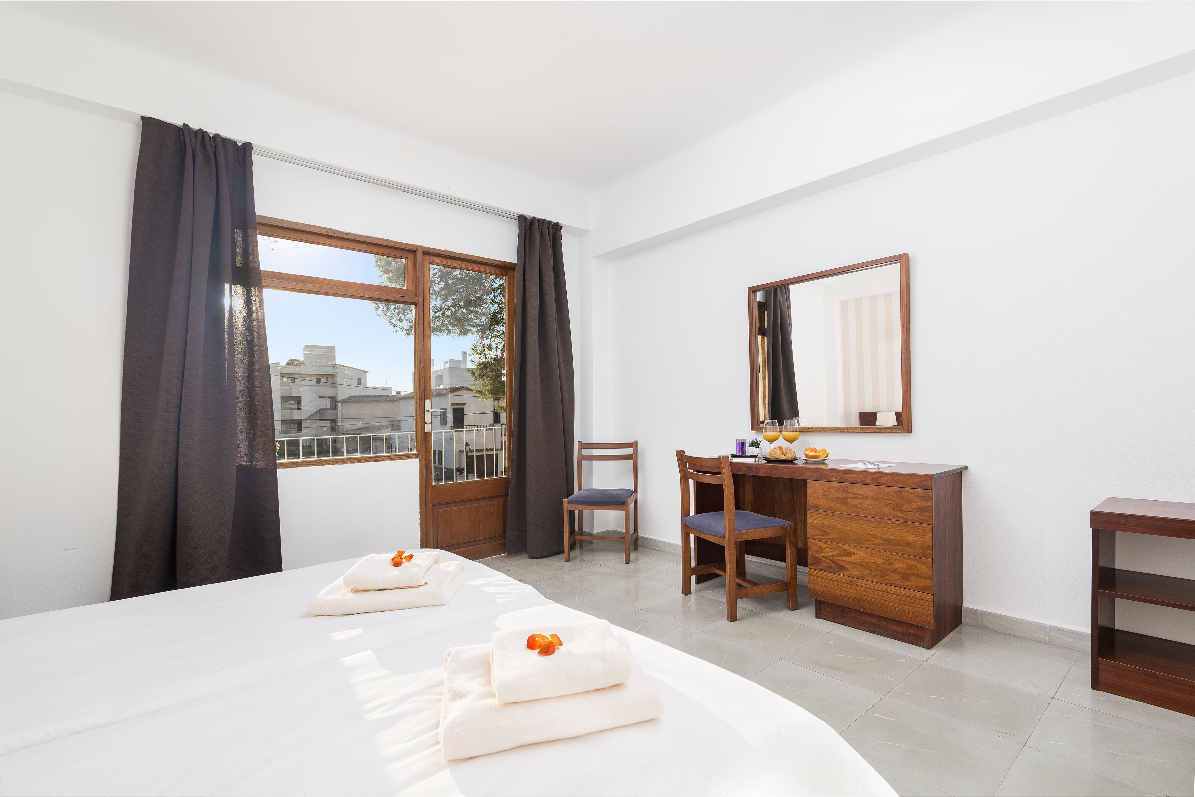 Hotel Santanyi Port กาลาฟีเกรา ภายนอก รูปภาพ