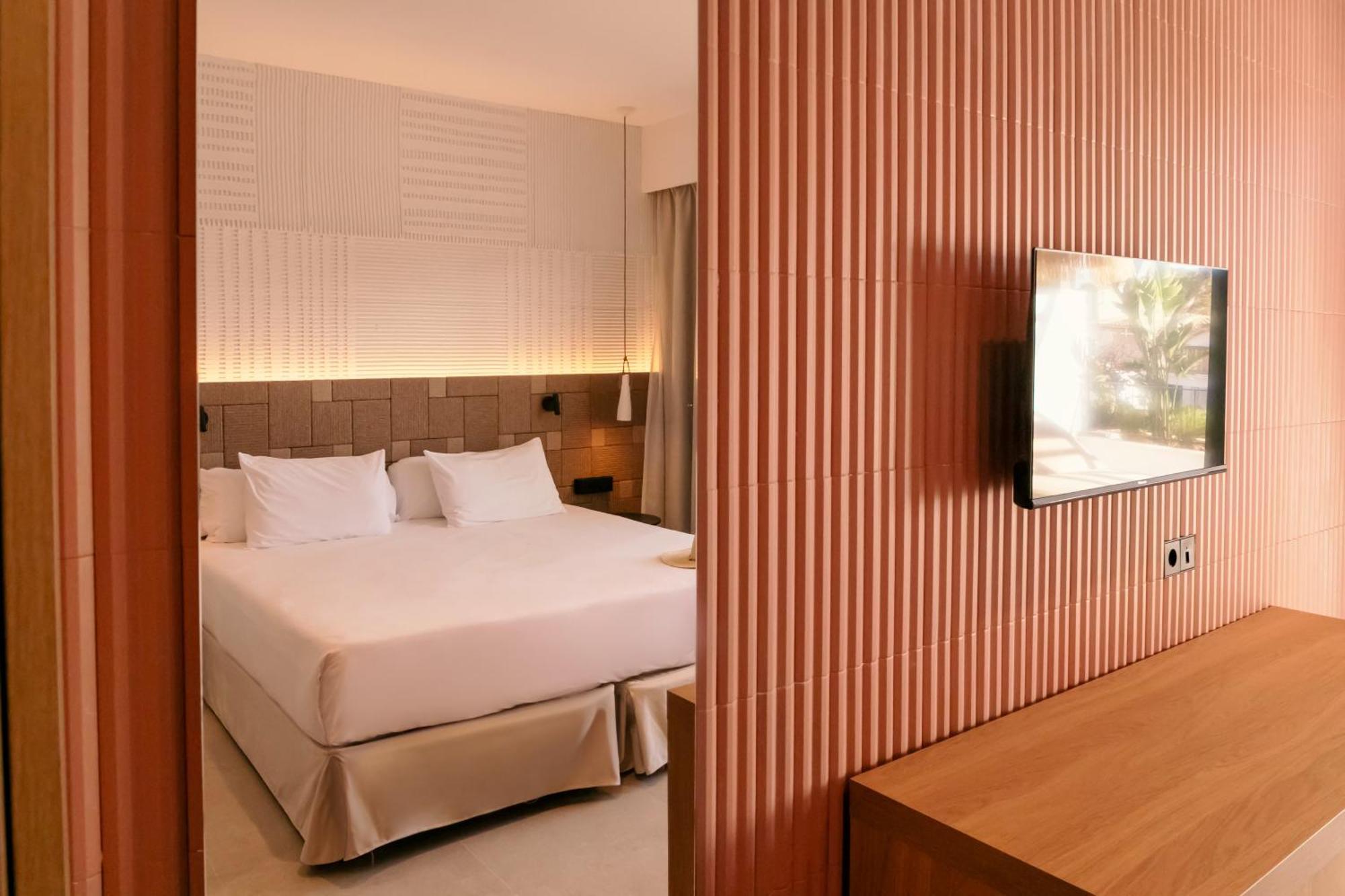Hotel Santanyi Port กาลาฟีเกรา ภายนอก รูปภาพ